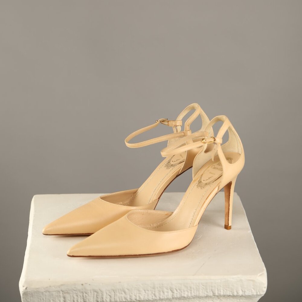 RENE CAOVILLA Nude Heels
